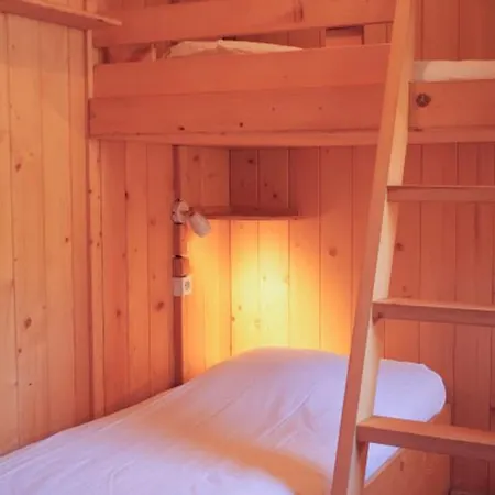 Cabane, Animaux Ok - 5 Pers. - Api-1-52-2629 مكان تخييم